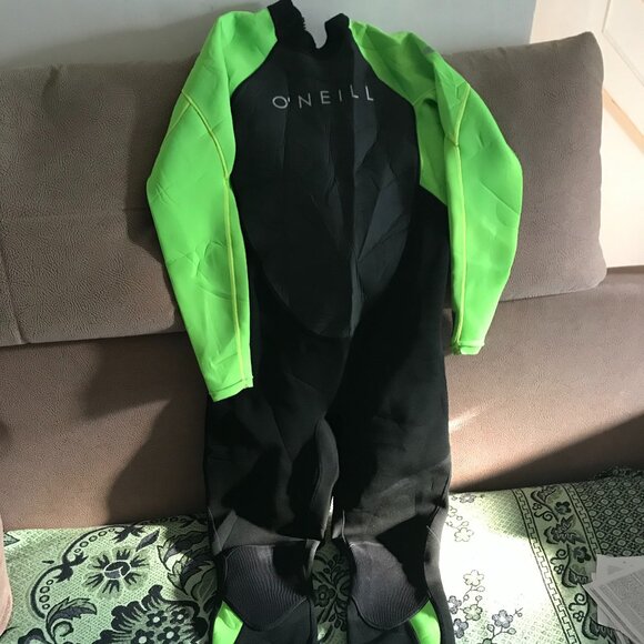 O’Neill surf Full Wetsuit Size XL Black/ Lime Green - Picture 1 of 4